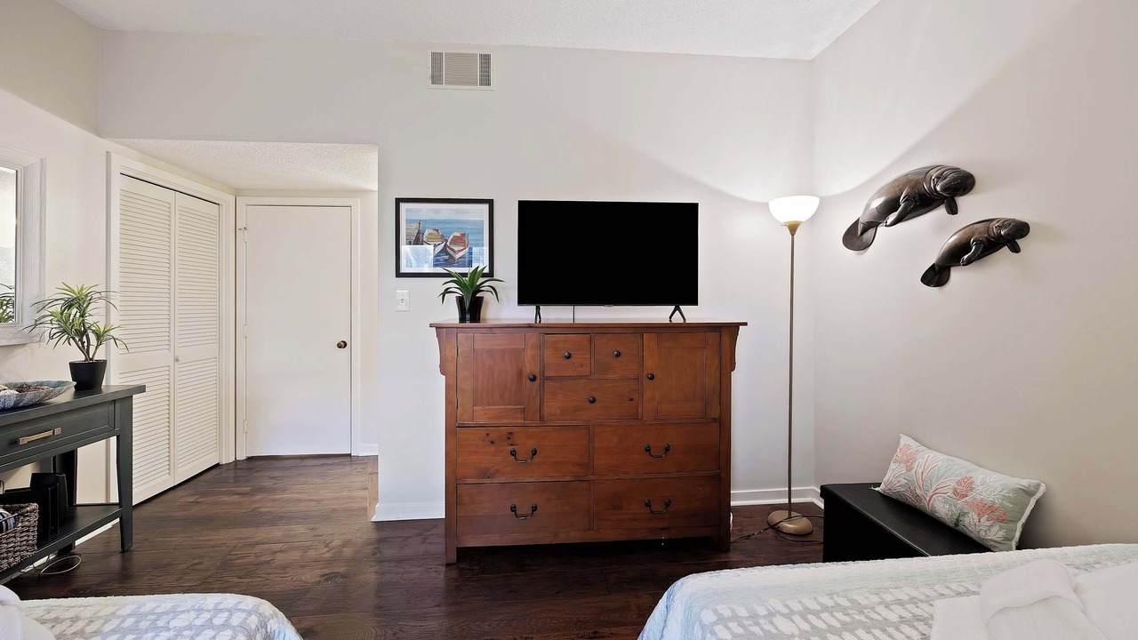 Photo of Bedroom in Shelter Cove