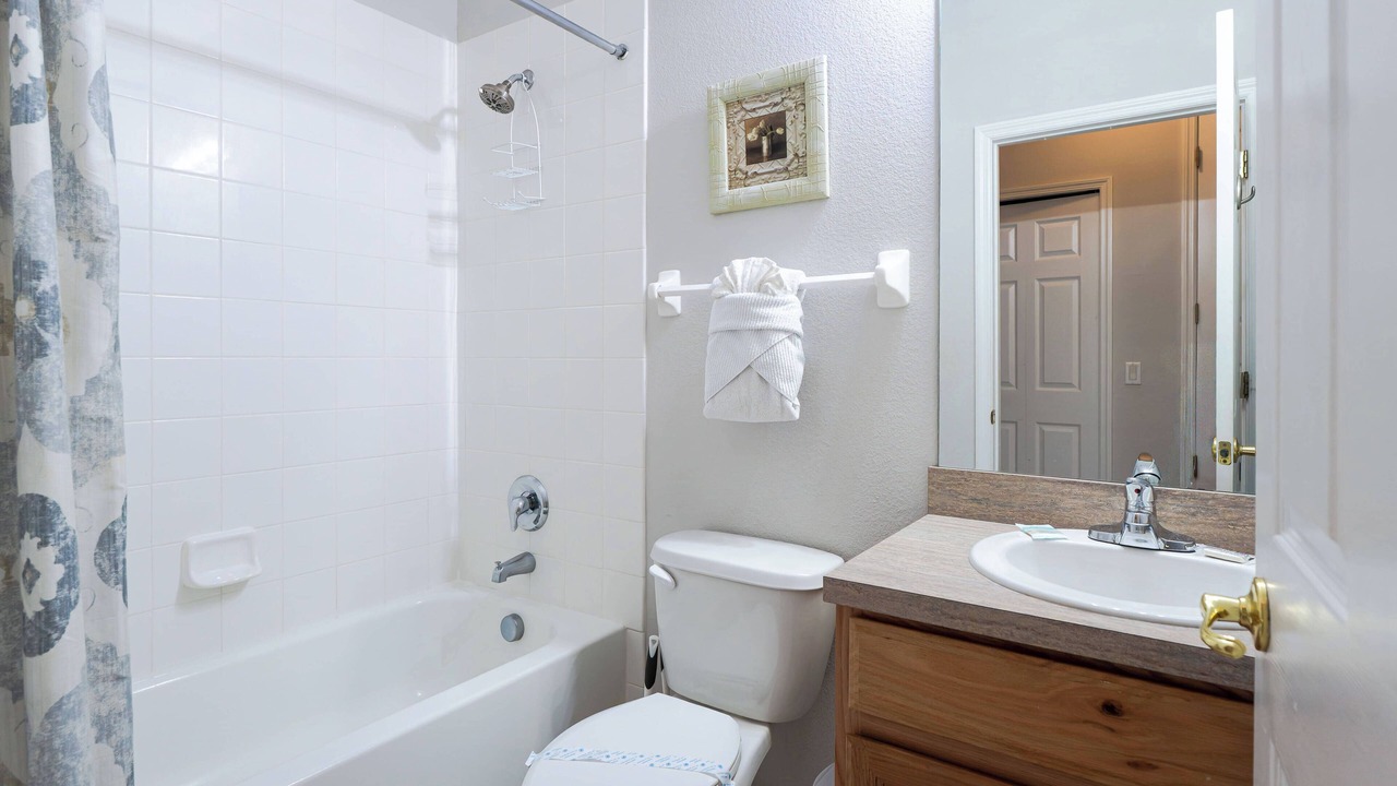 Photo of Bathroom in Highgate Park