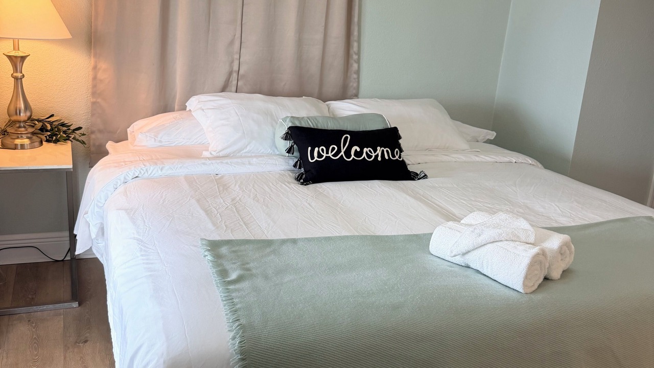 Photo of Bedroom in Lake Hamilton