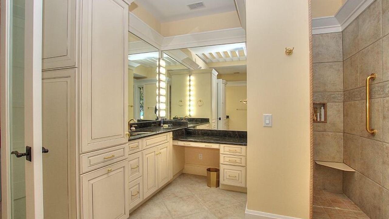 Photo of Bathroom in Oceanside