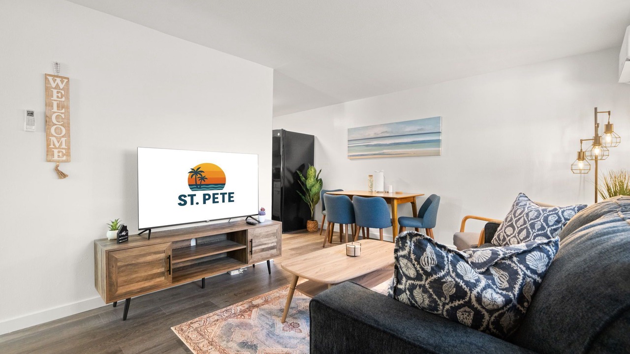 Photo of Livingroom in St. Petersburg - Clearwater