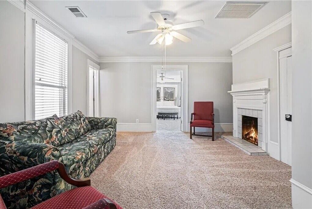 Photo of Livingroom in Hartwell
