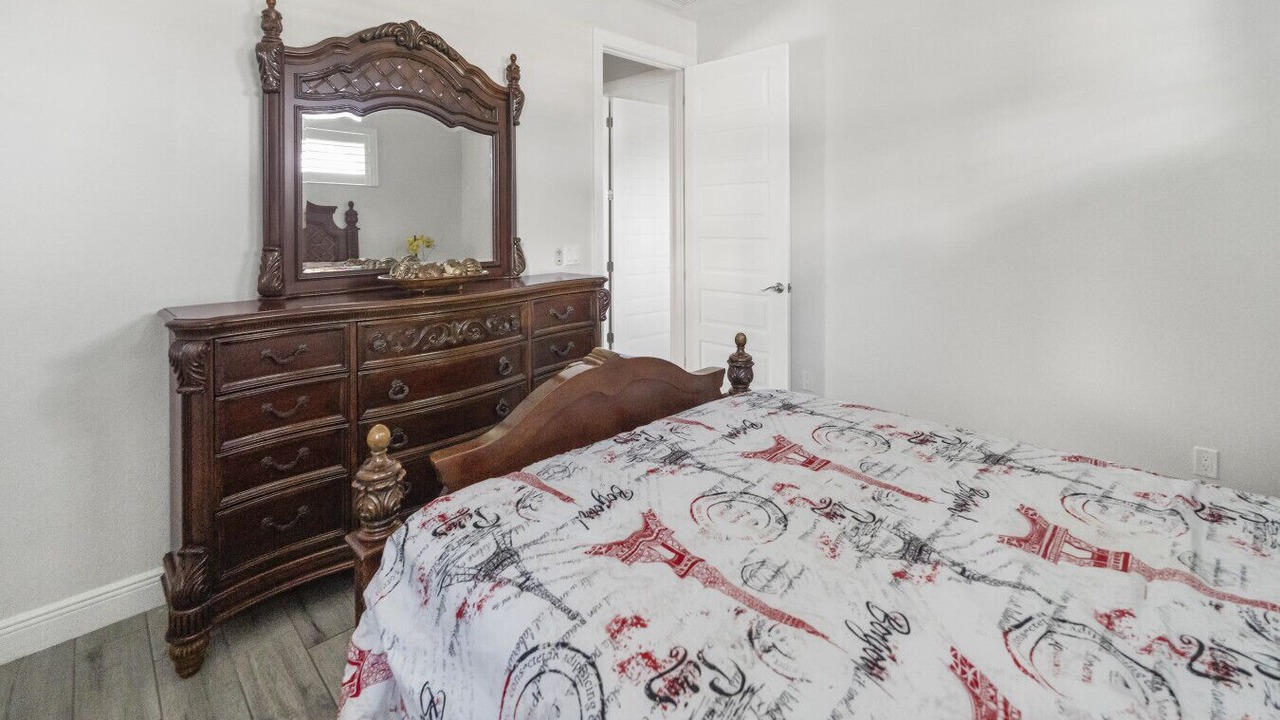 Photo of Bedroom in Trafalgar