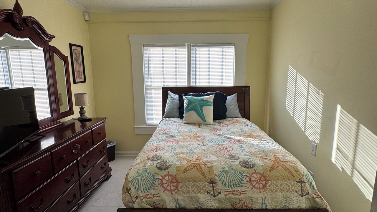 Photo of Bedroom in Douglas