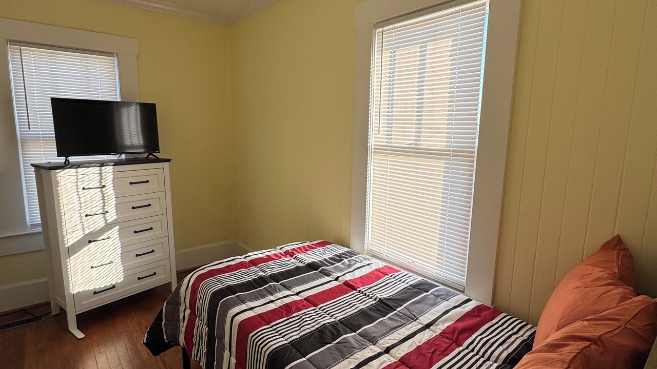 Photo of Bedroom in Douglas