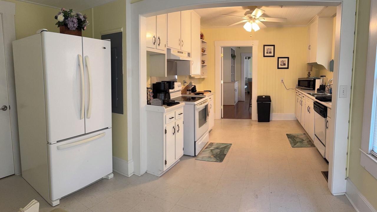 Photo of Kitchen in Douglas