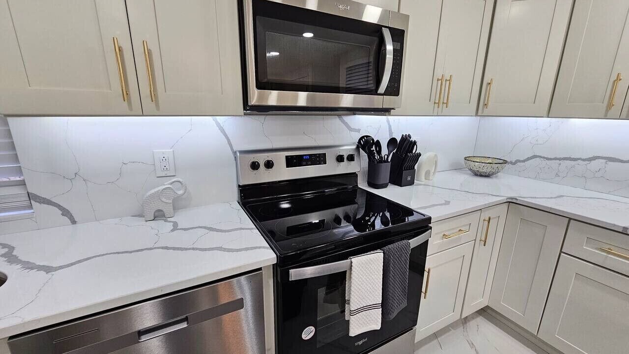 Photo of Kitchen in Fairview Shores