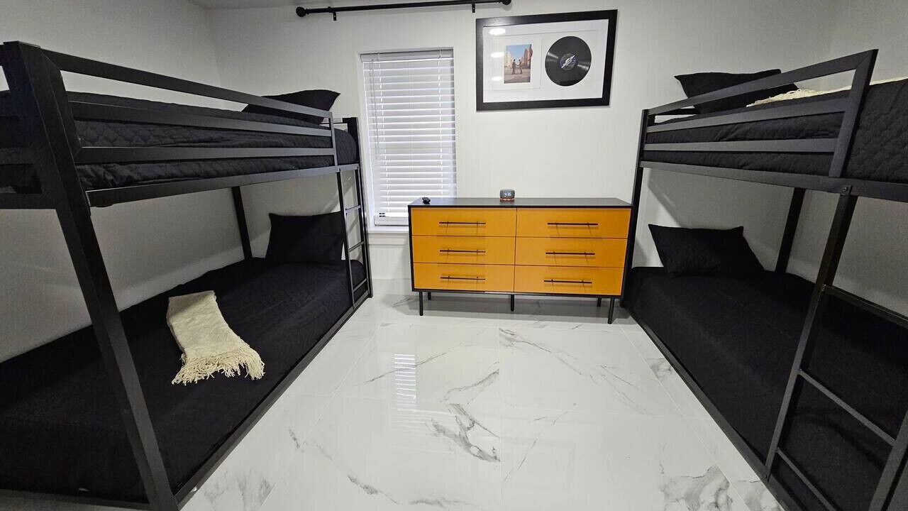 Photo of Bedroom in Fairview Shores
