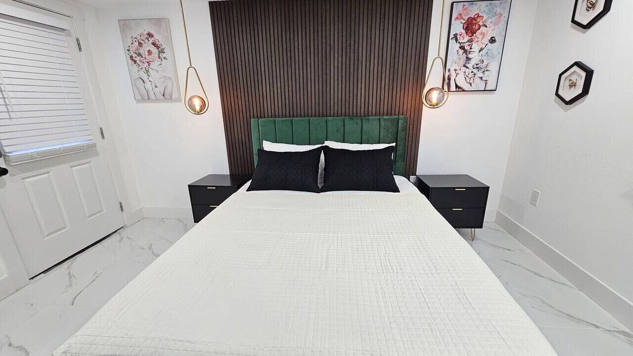 Photo of Bedroom in Fairview Shores