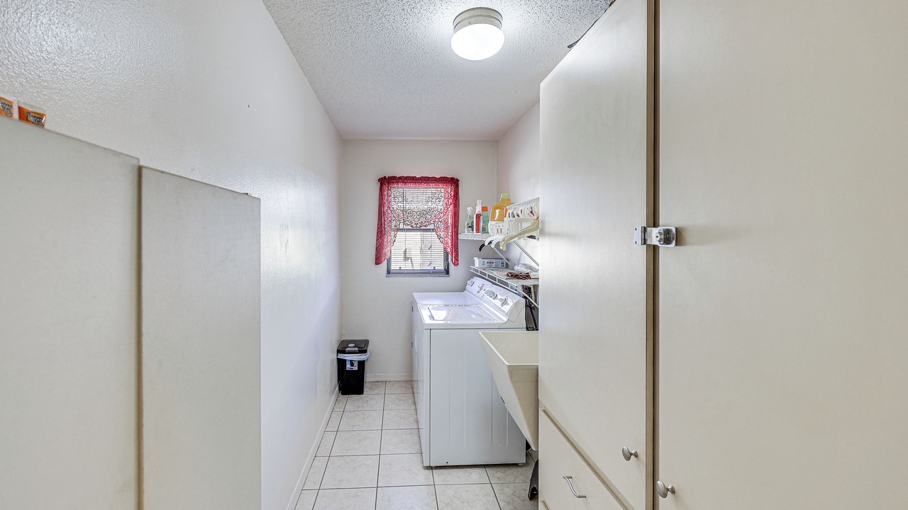 Photo of Bedroom in Harbour Heights