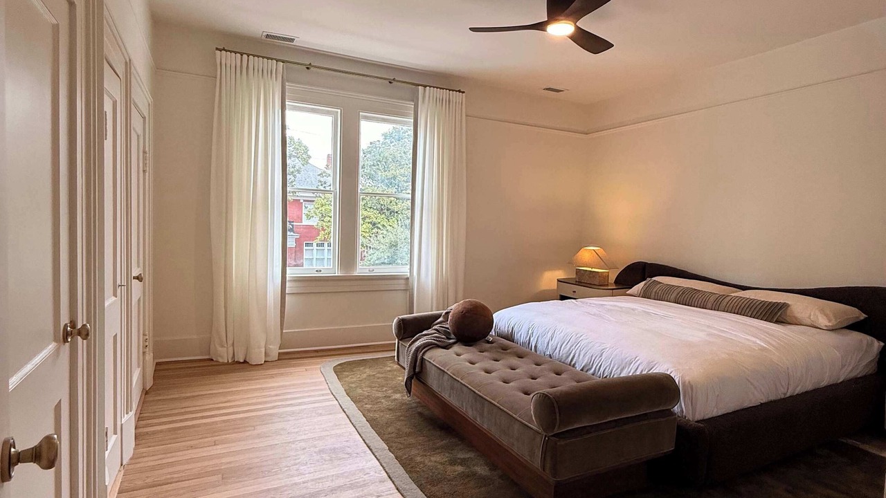 Photo of Bedroom in Thomas Square