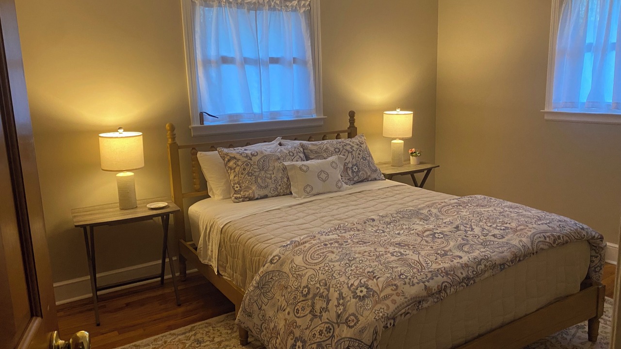 Photo of Bedroom in Anderson