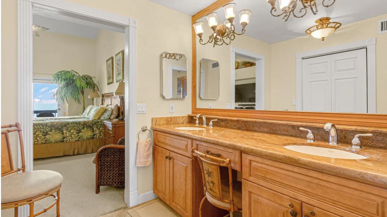 Photo of Bathroom in Melbourne Beach