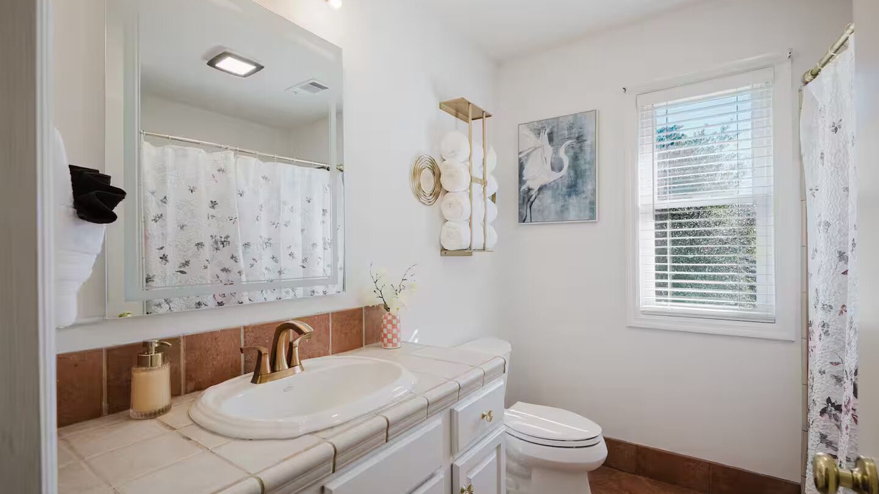 Photo of Bathroom in Savannah