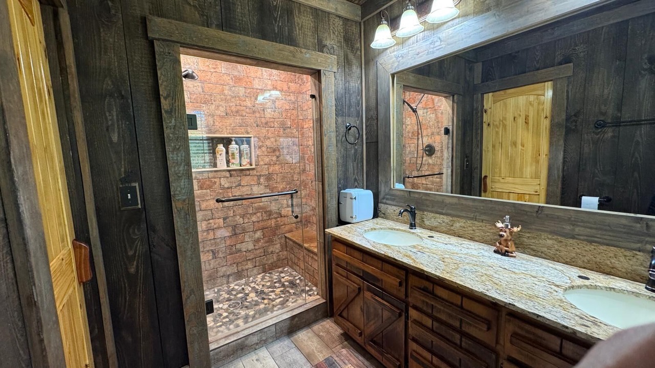 Photo of Bathroom in Monroe