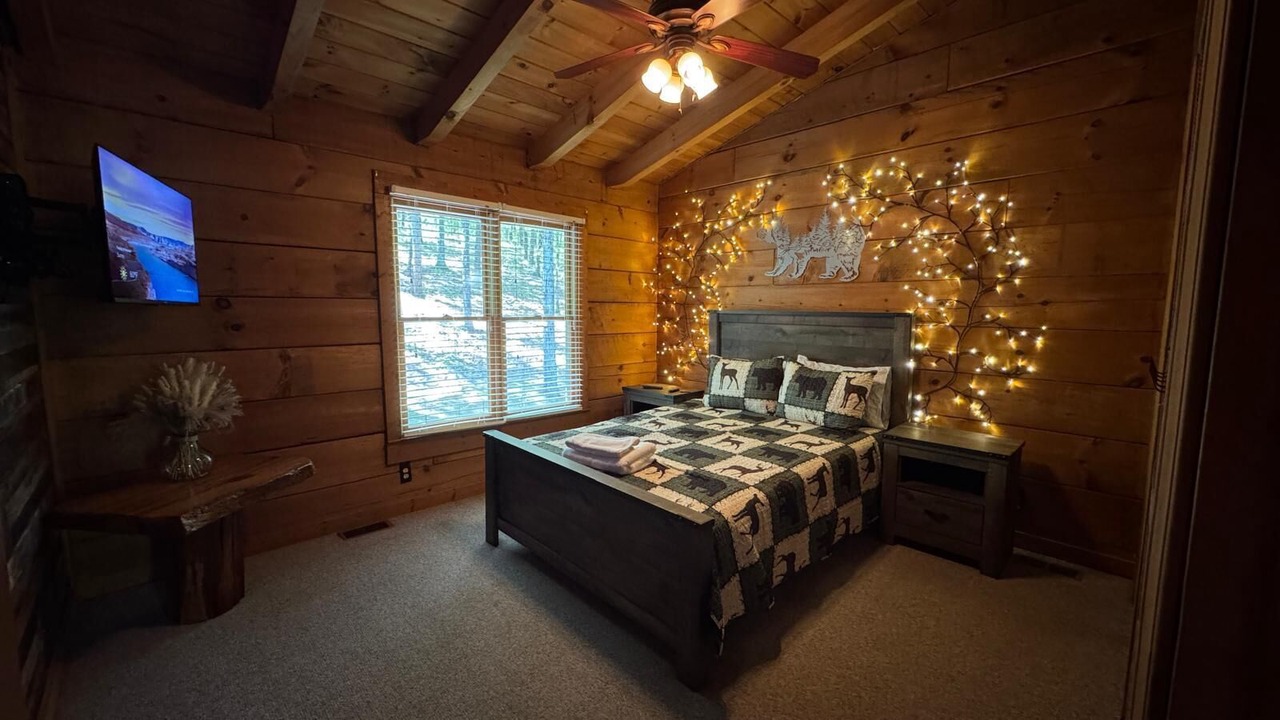 Photo of Bedroom in Monroe