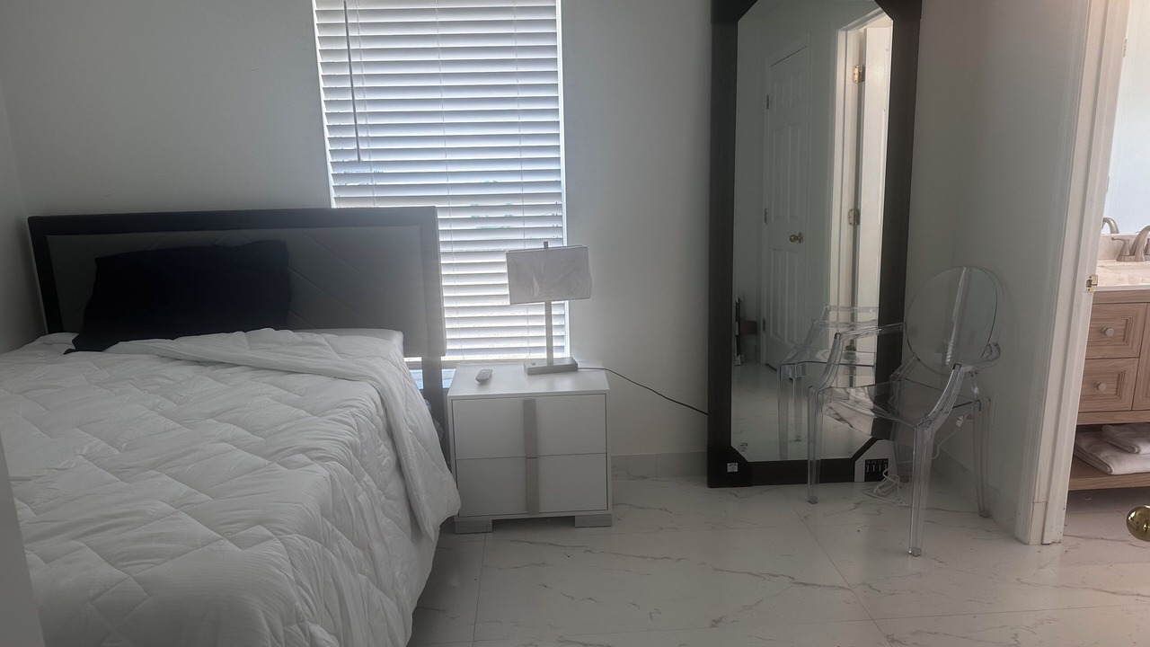 Photo of Bedroom in Port Saint Lucie