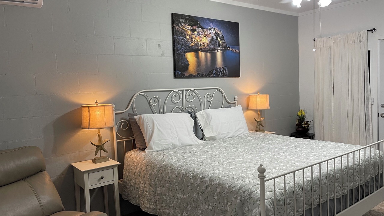 Photo of Bedroom in Valrico