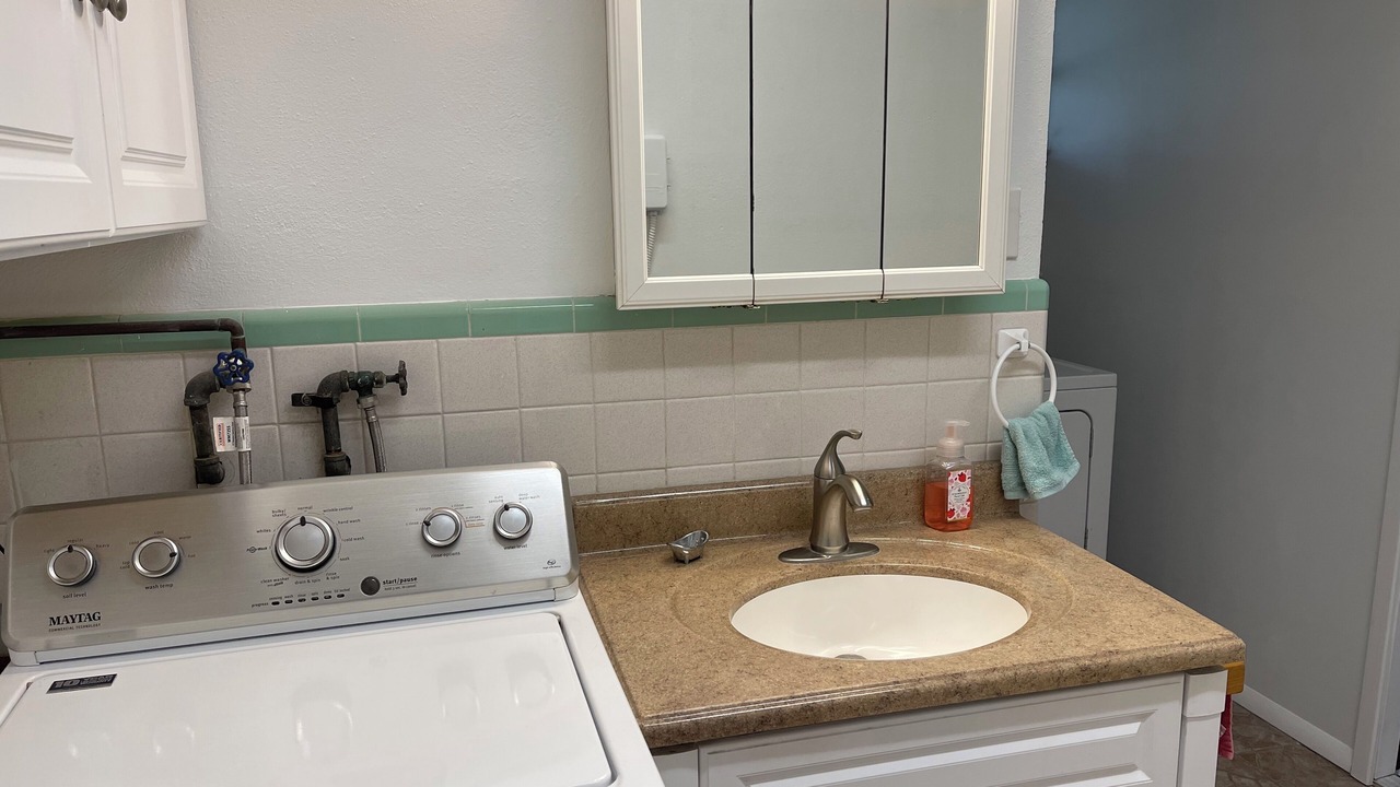 Photo of Bathroom in Valrico