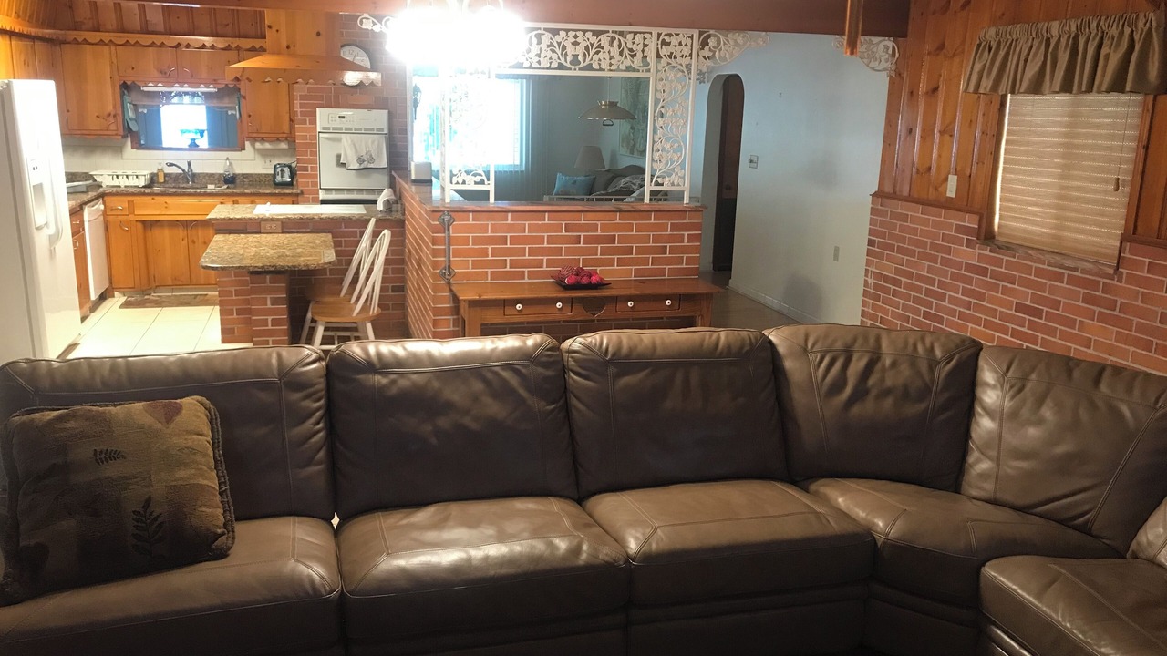 Photo of Livingroom in Valrico