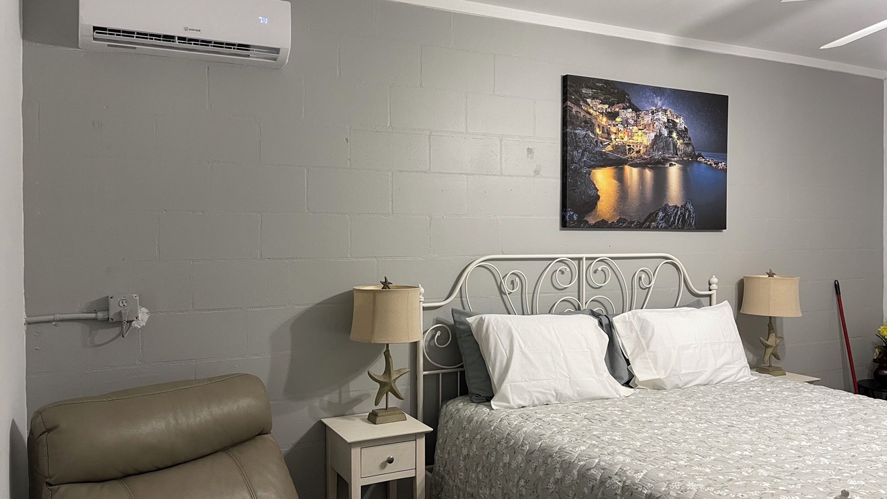 Photo of Bedroom in Valrico