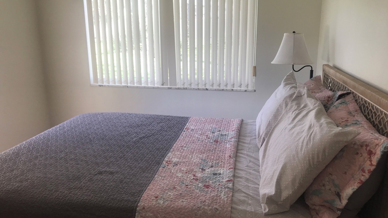 Photo of Bedroom in Valrico