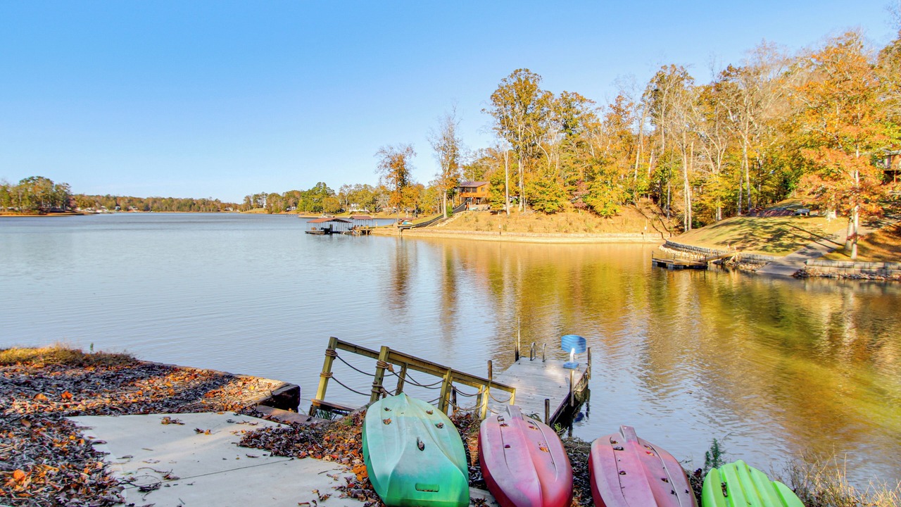 Photo of Outdoor in Lake Secession