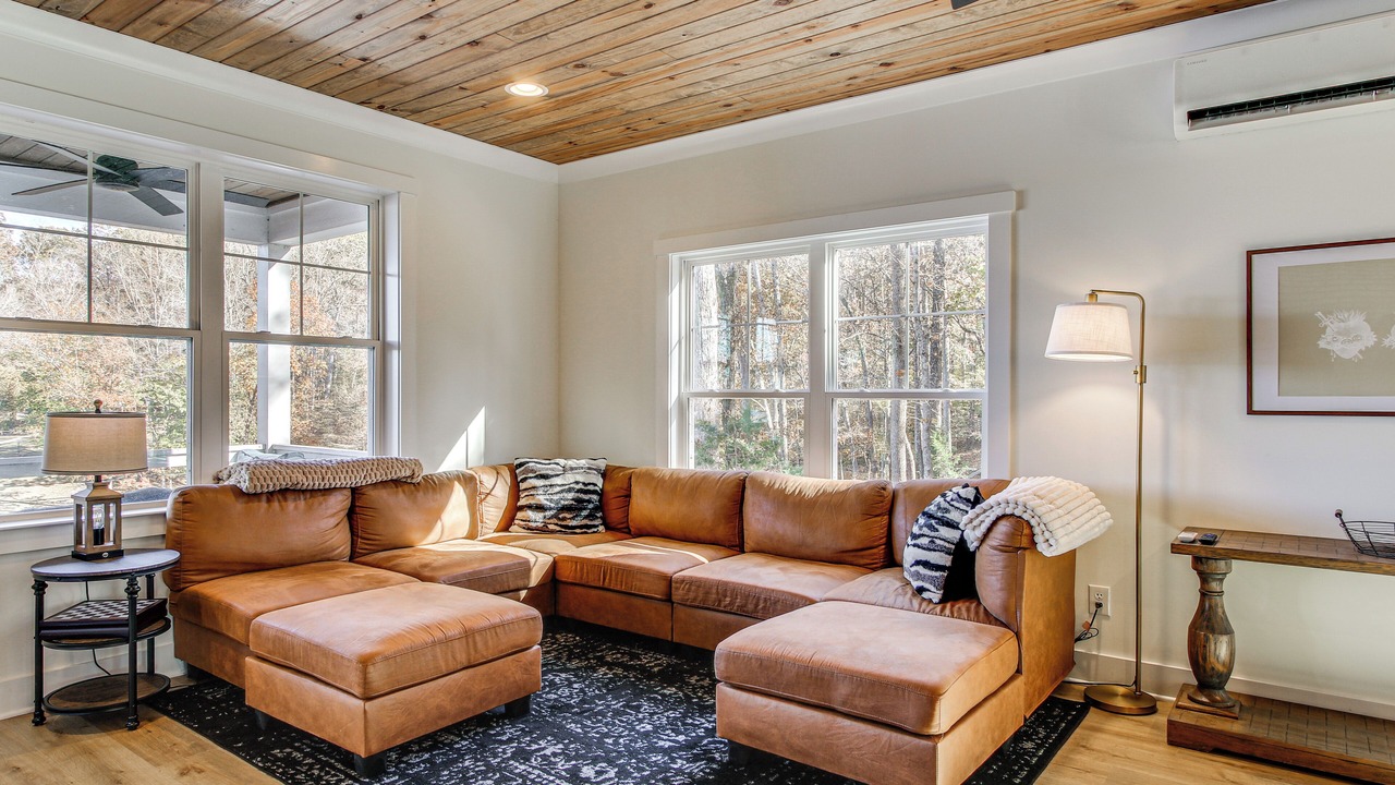 Photo of Bedroom in Lake Secession