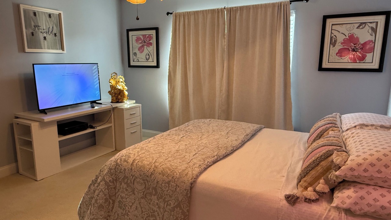 Photo of Bedroom in Port Wentworth