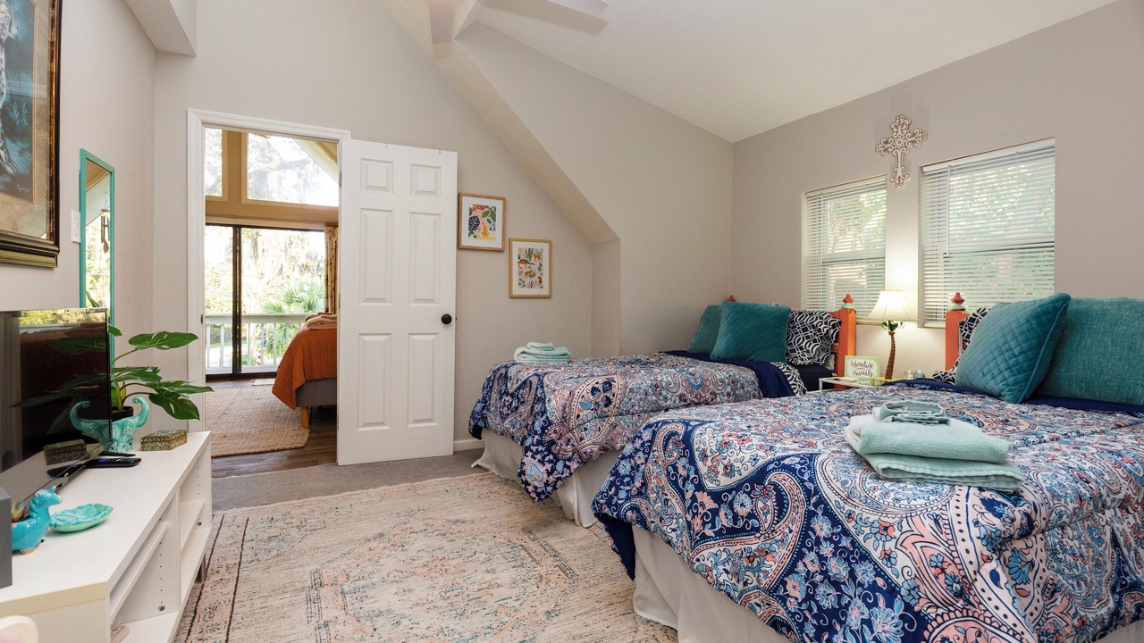 Photo of Bedroom in Whitemarsh Island