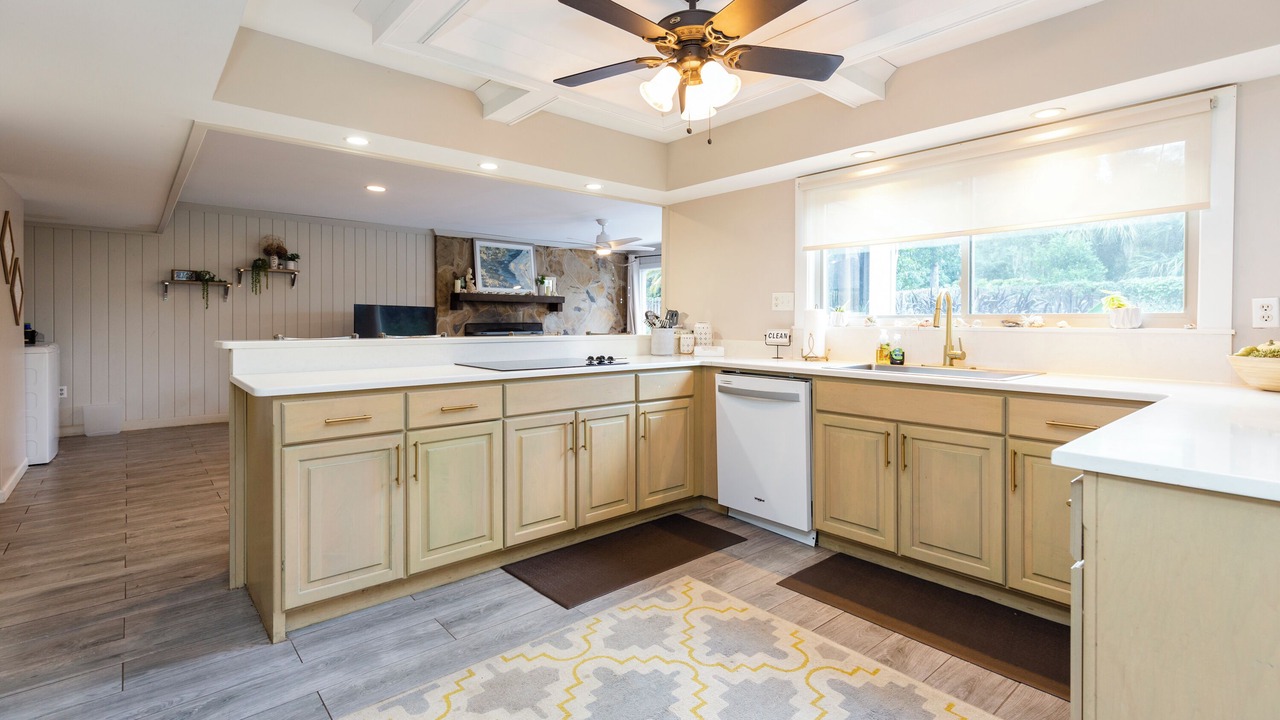 Photo of Kitchen in Whitemarsh Island