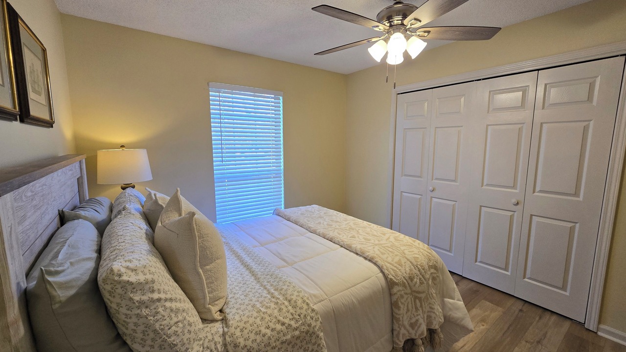 Photo of Bedroom in Douglas