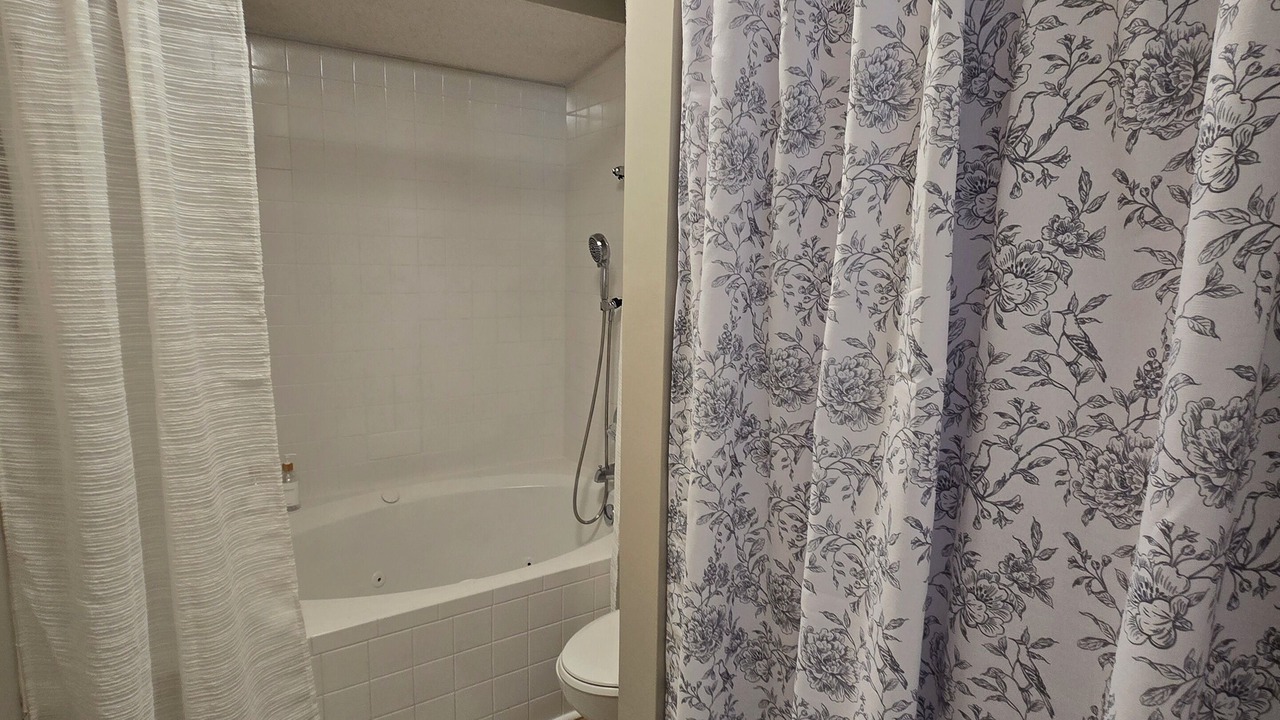 Photo of Bathroom in Douglas