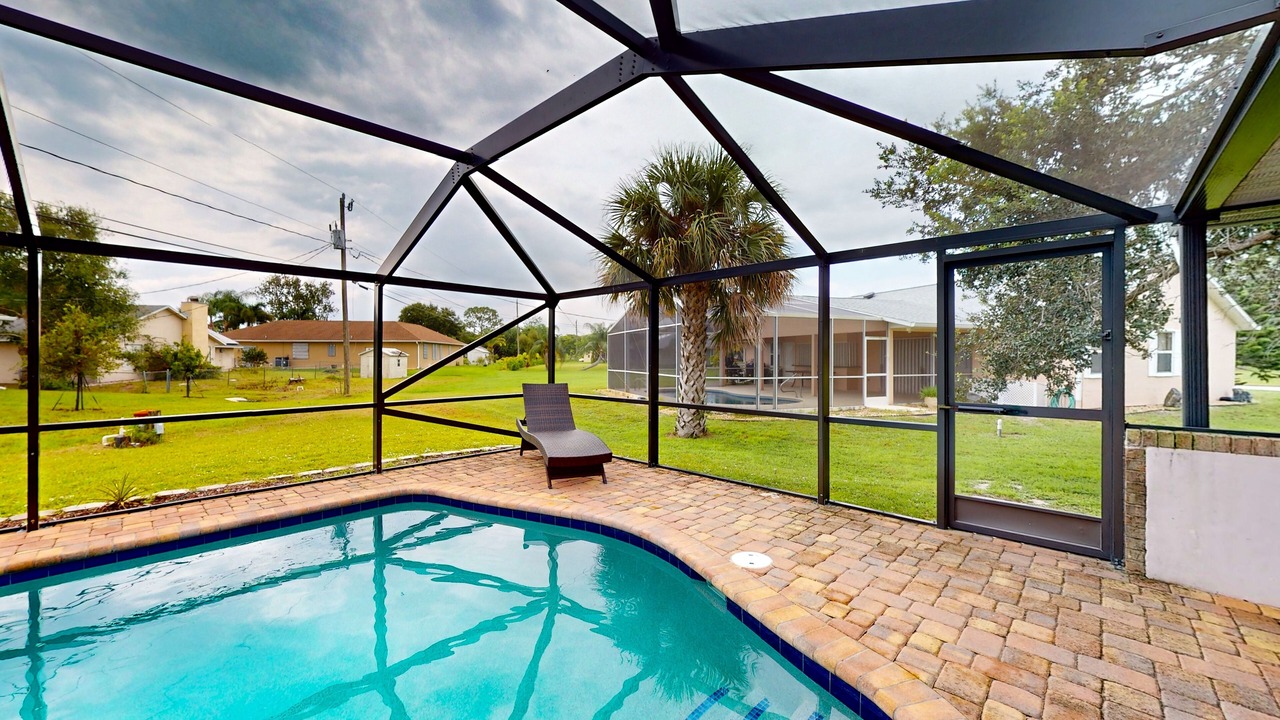 Photo of Outdoor in Sebastian Highlands