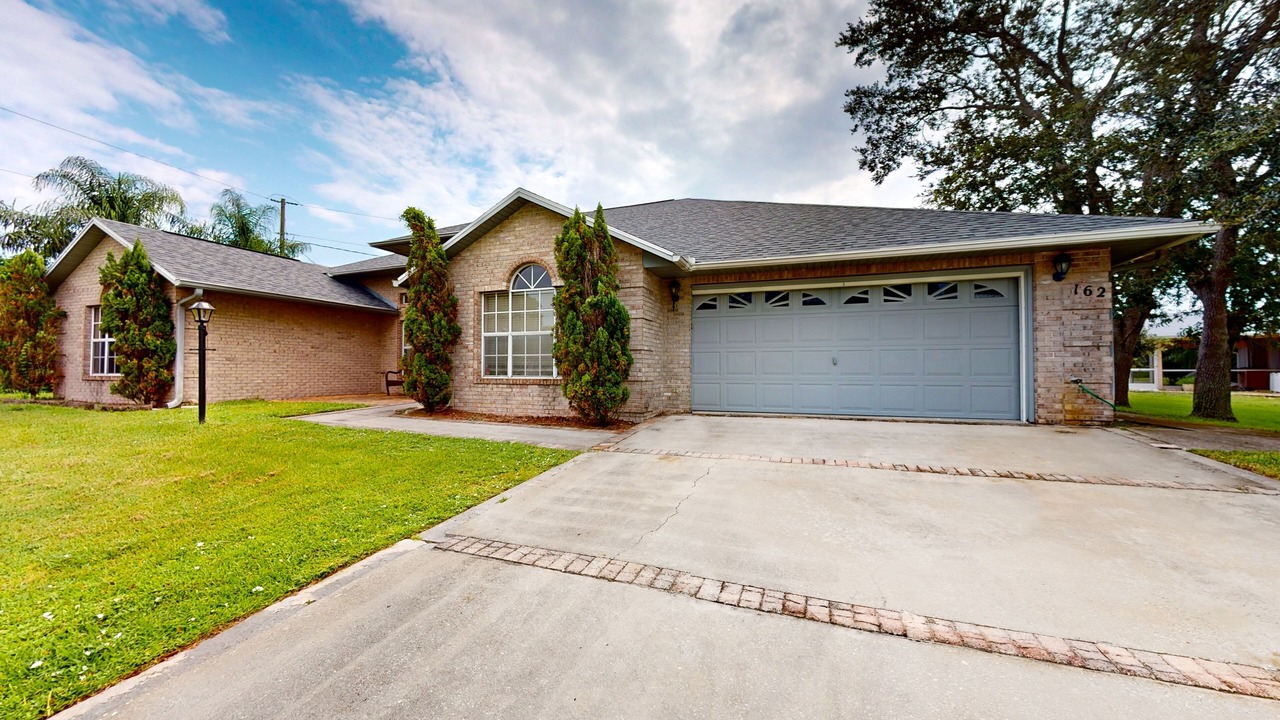 Photo of Outdoor in Sebastian Highlands
