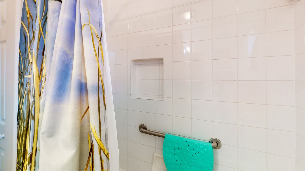 Photo of Bathroom in Sebastian Highlands