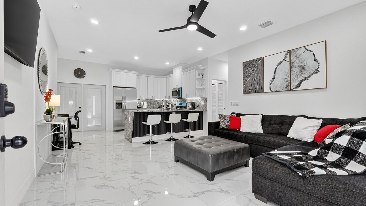 Photo of Livingroom in Thonotosassa
