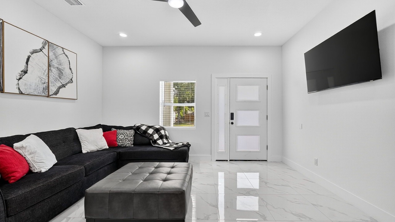 Photo of Livingroom in Thonotosassa
