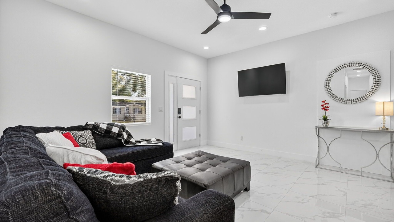 Photo of Livingroom in Thonotosassa