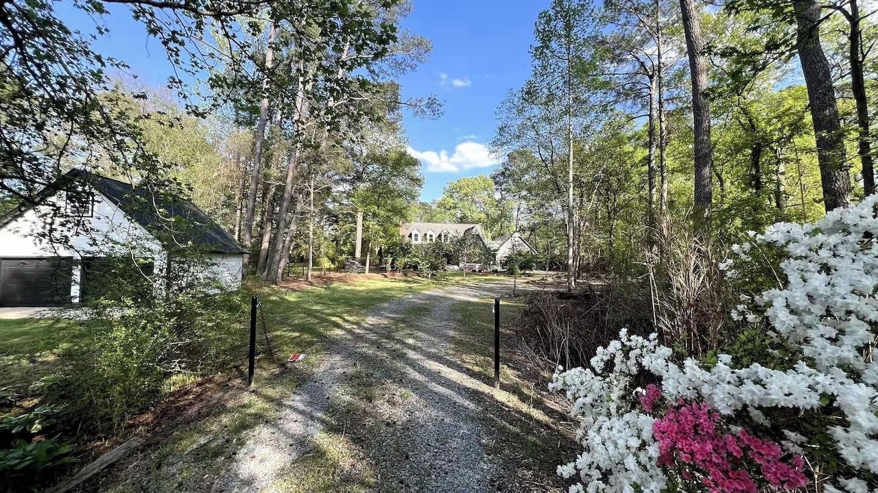 Photo of Outdoor in Fayetteville