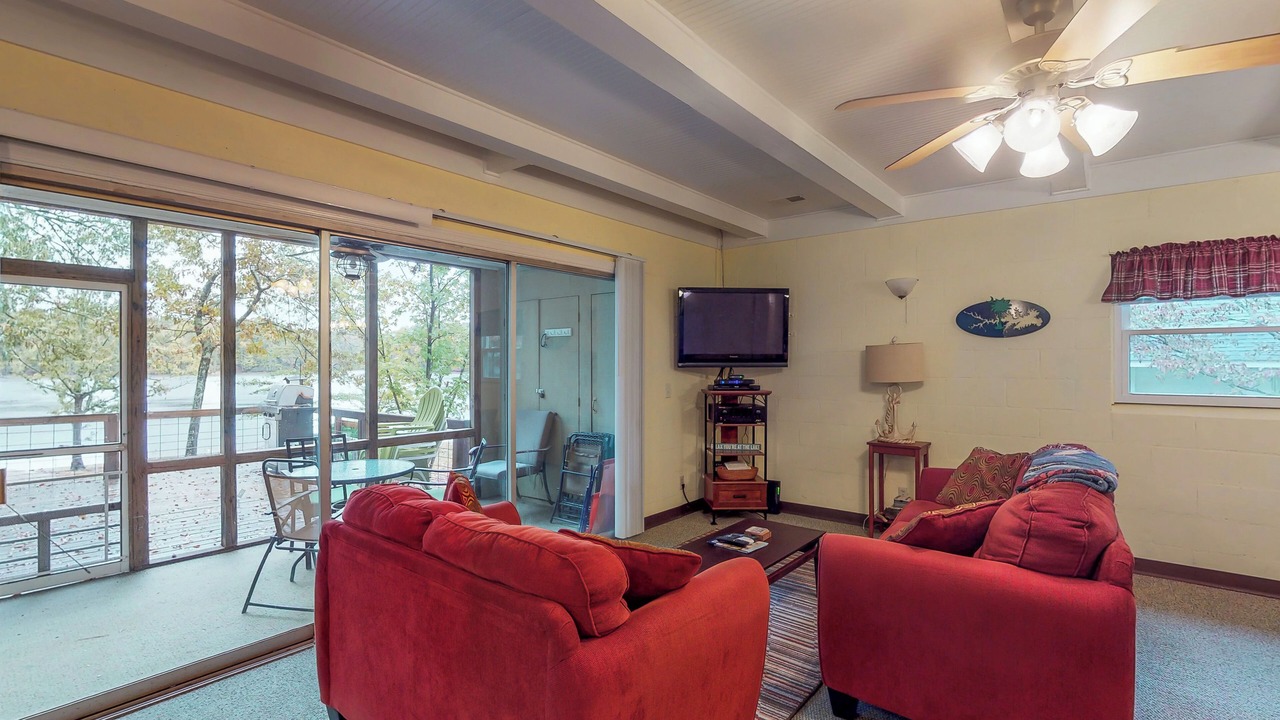Photo of Livingroom in Leesville