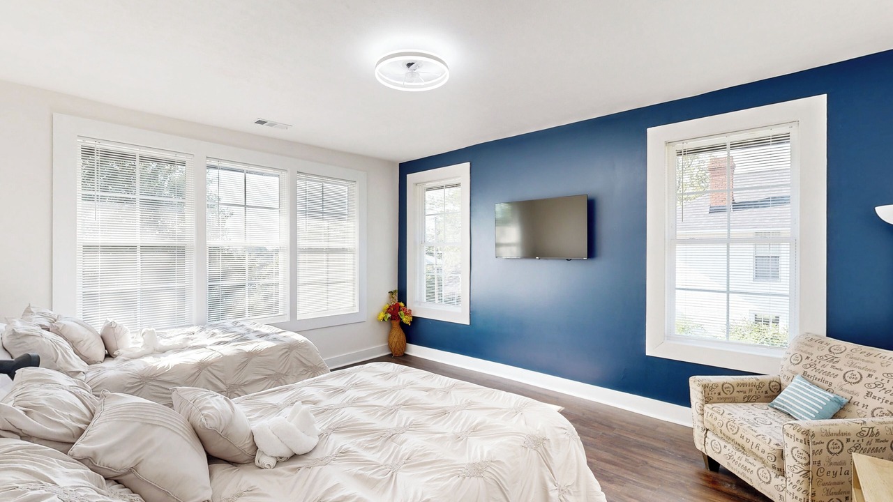 Photo of Bedroom in Midtown