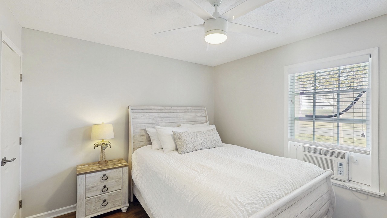 Photo of Bedroom in Savannah