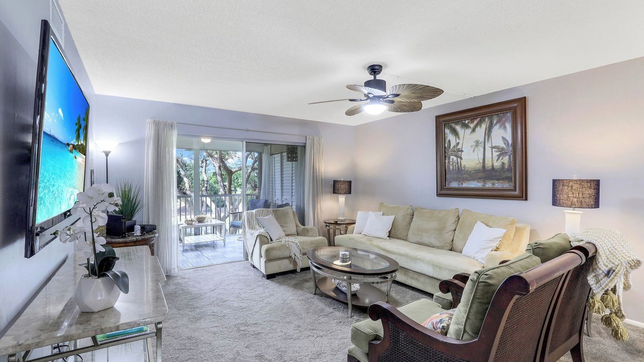 Photo of Livingroom in Lely Golf Estates