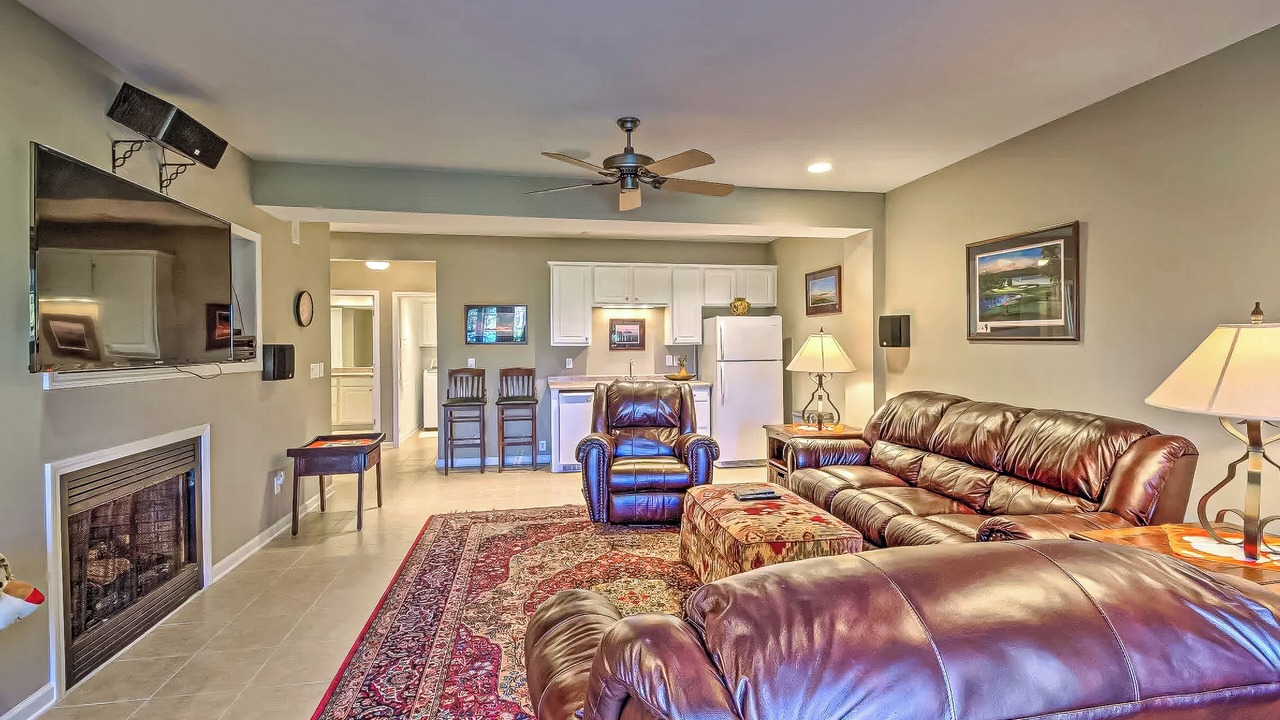 Photo of Livingroom in Seneca