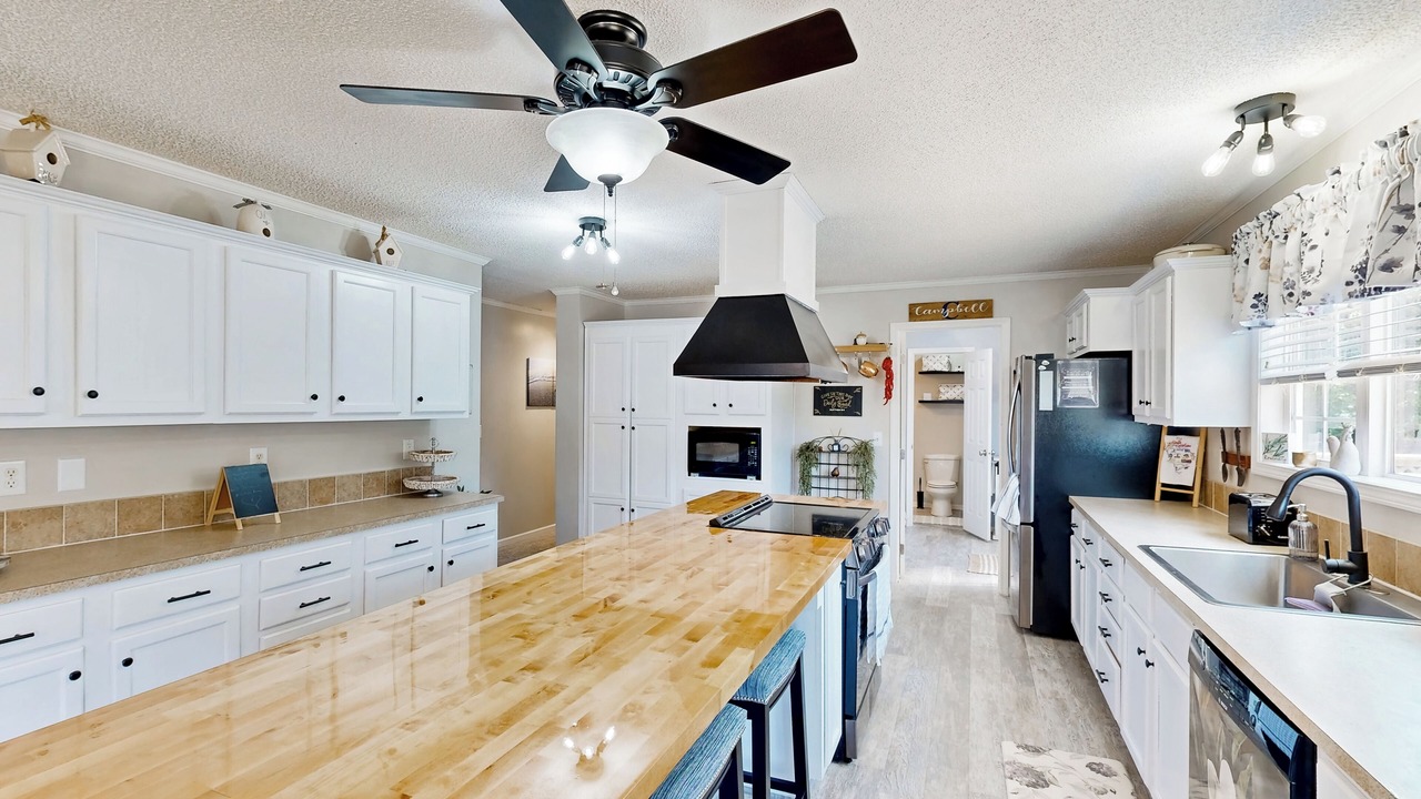 Photo of Kitchen in Orangeburg County