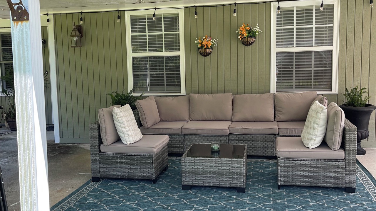 Photo of Patio Balcony in Isle of Hope Historic District