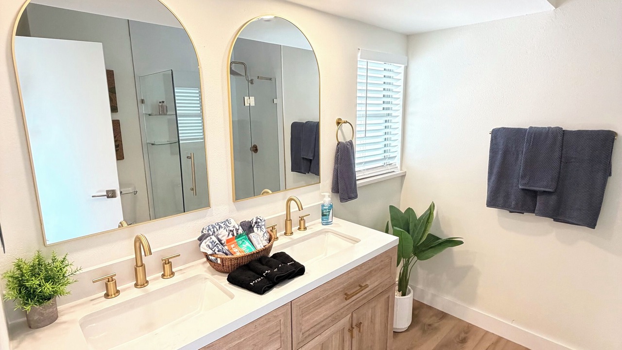 Photo of Bathroom in Sebastian Highlands