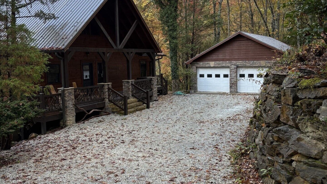 Photo of Outdoor in Topton