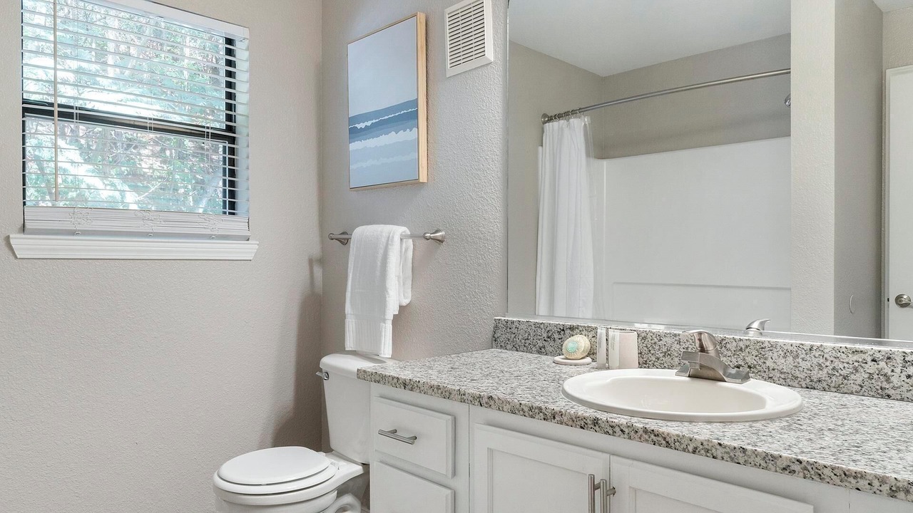 Photo of Bathroom in Port Wentworth
